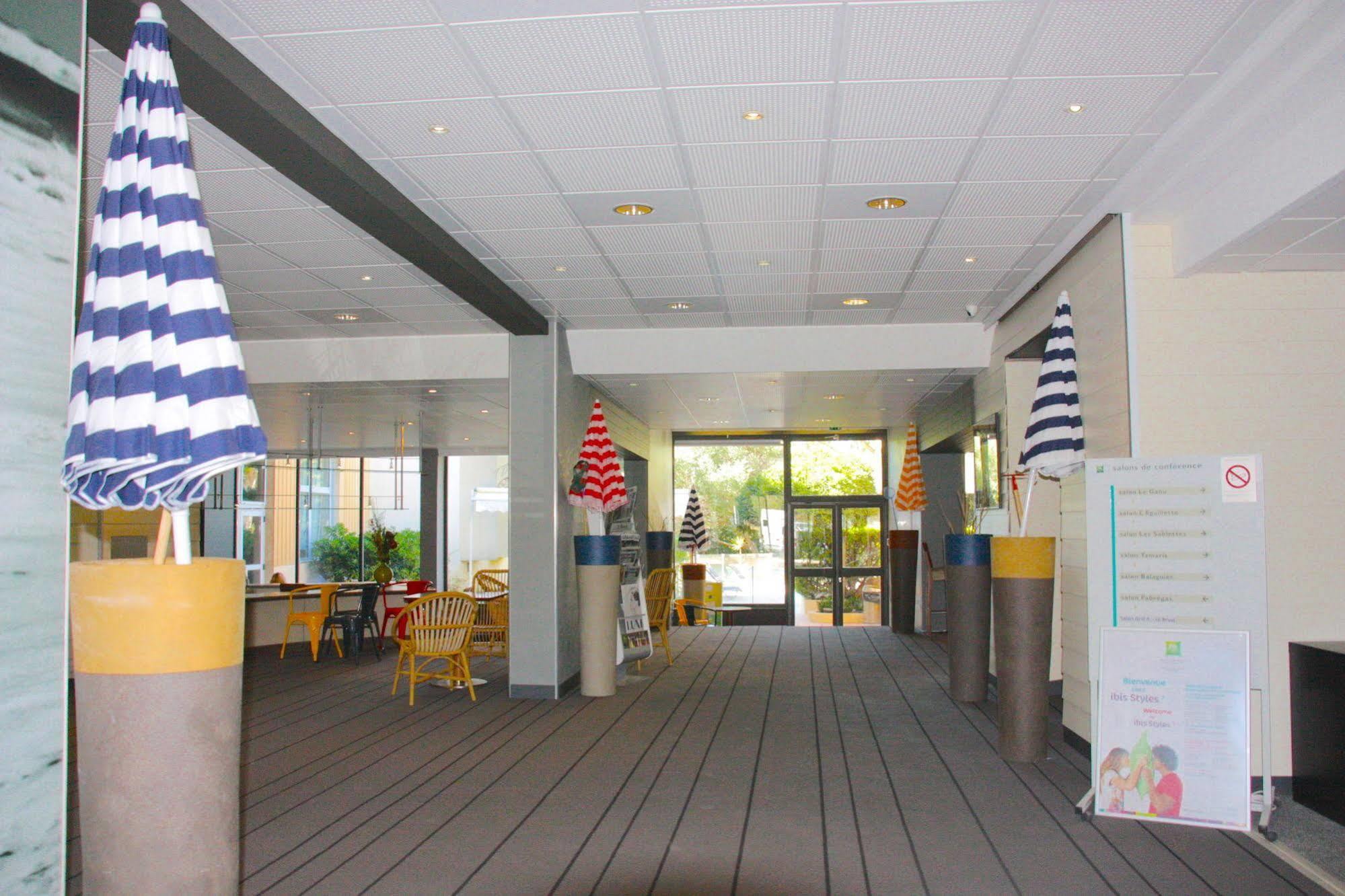 Ibis Styles Toulon La Seyne Sur Mer Exteriör bild